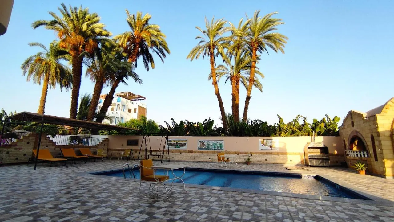 Dream Island Hotel Luxor